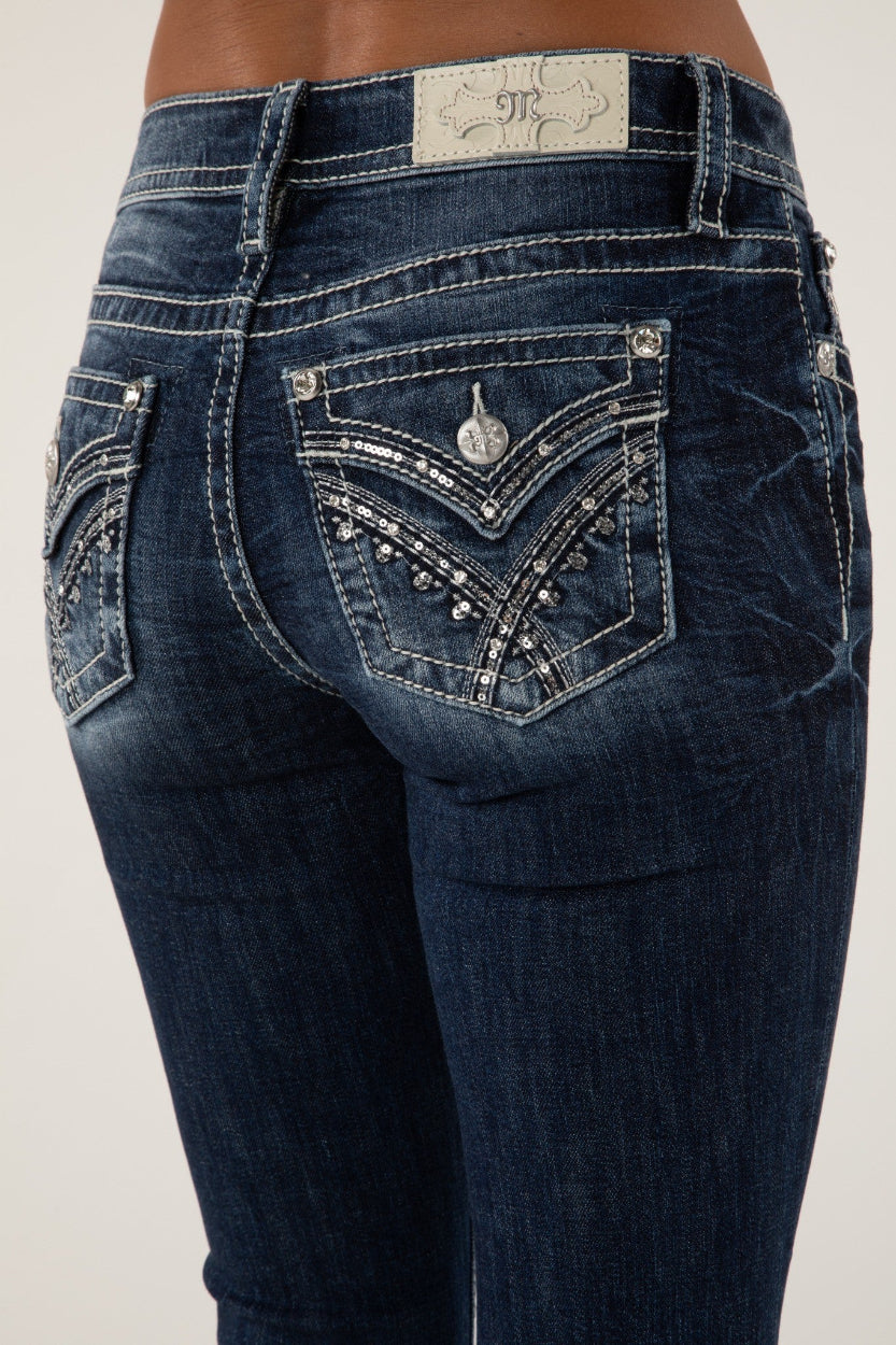 D1131 Mid Rise Straight Jeans